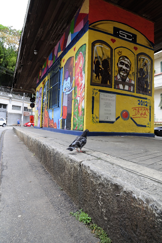 Día 181 Rio Santa Teresa, Heroes, Heroínas y transacciones mercantiles