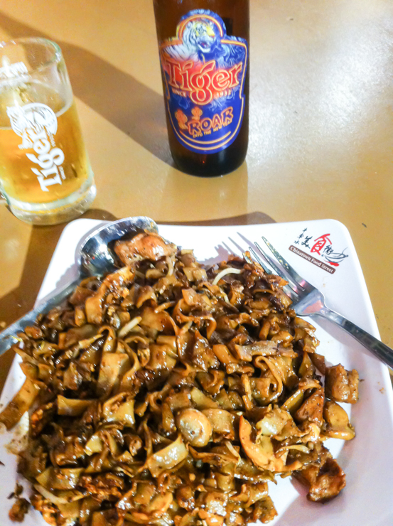 Wok de pollo con sabor a pescado