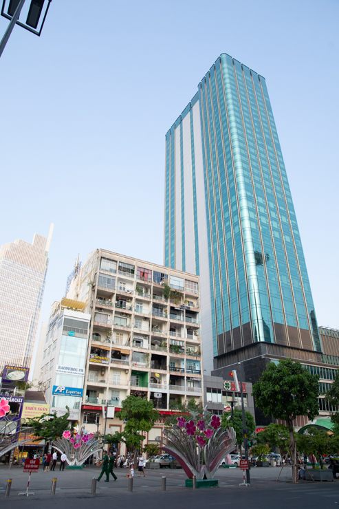 La nueva modernidad, Ho Chi Minh