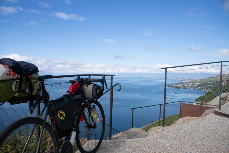 La Trek Checkpoint y el lago Lemán