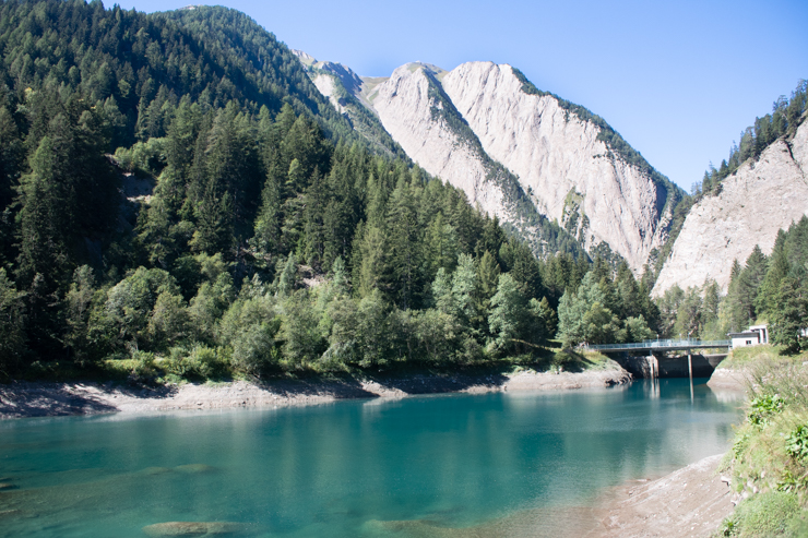 Ze Binne, el lago en Binnertal