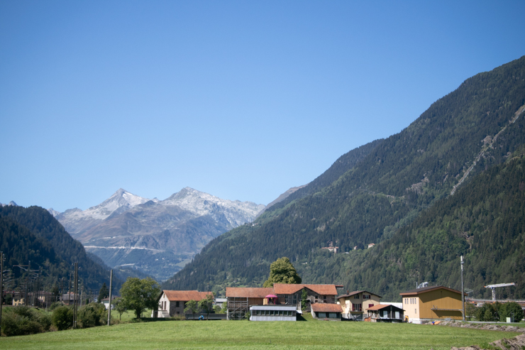 Vista del paso de san gotardo desde el Ticino